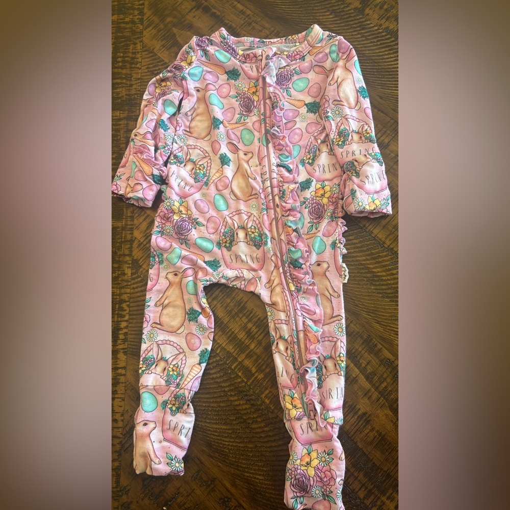 Gigi and Max Easter Bamboo Sleeper size 3-6 months